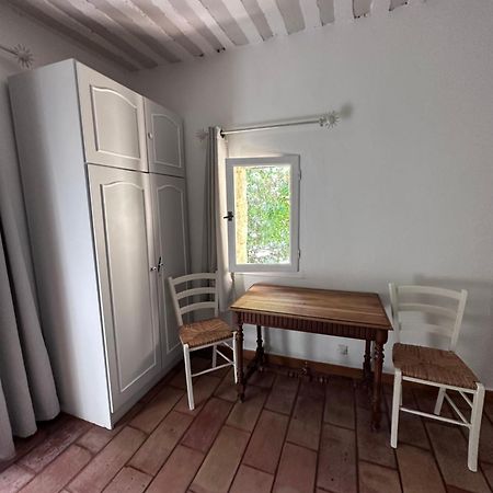 Moulin D'Antelon B&B คริญง-เลอ-บราฟ ภายนอก รูปภาพ
